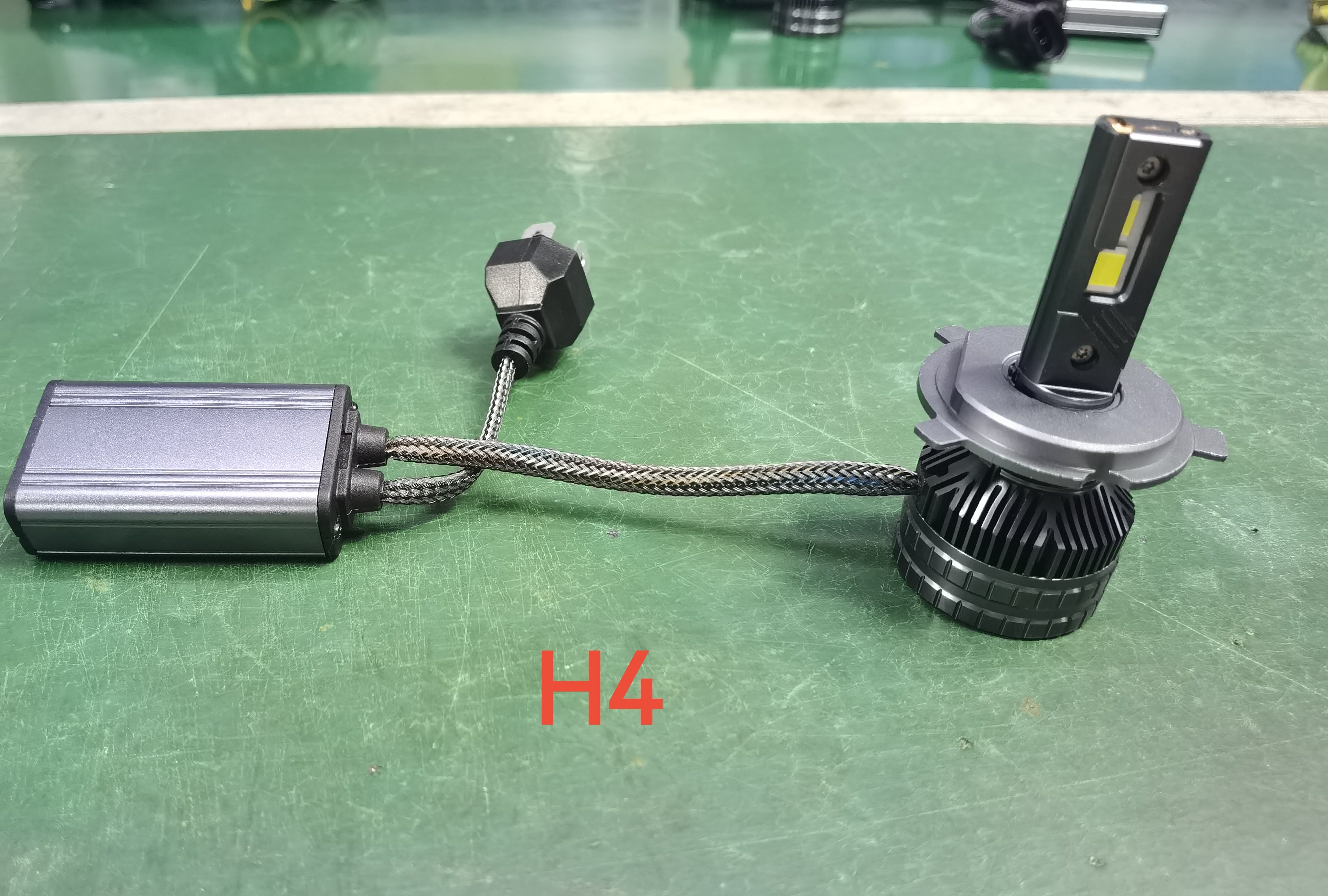 H4 LED Headlight for Car H4 led Bulb180W 18000LM 2Pcs Long Lifespan White Easy Instal